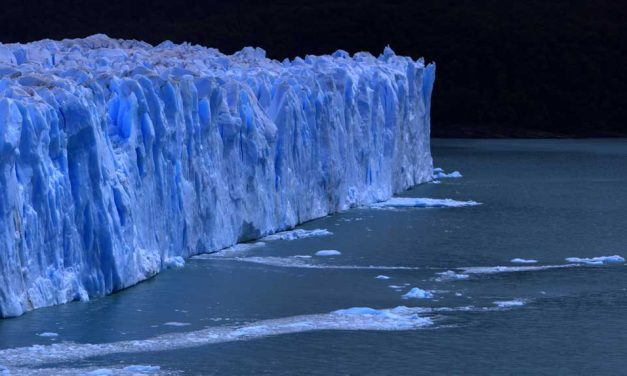 El Calafate: Argentina’s Glacier