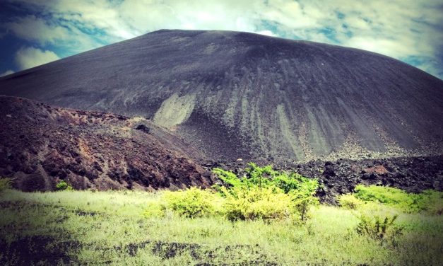 Volcano Boarding the Cerro Negro, Nicaragua