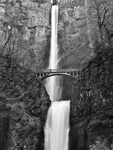  Multnomah Falls Columbia River